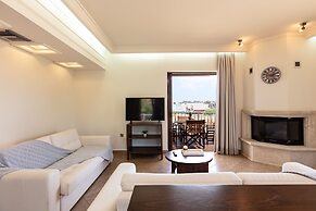 Kahlua Bay Apartments