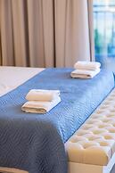 Kahlua Bay Apartments