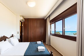 Kahlua Bay Apartments