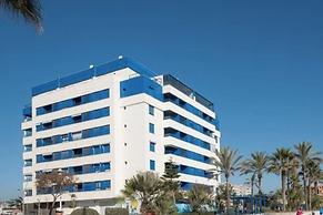 Apartment Facing the Sea and Close to the Center of Malaga