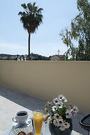 Beautiful City Suites