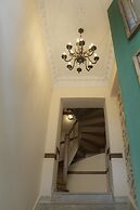 Beautiful City Suites