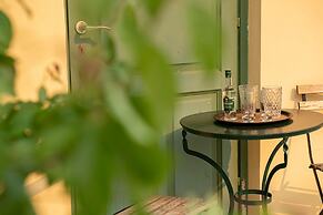 Beautiful City Suites