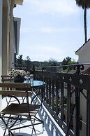 Beautiful City Suites