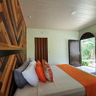 Yellow Tree Suites