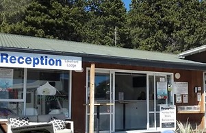 Lakes Edge Holiday Park