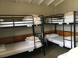 Lakes Edge Holiday Park