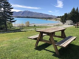 Lakes Edge Holiday Park