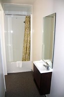 Lakes Edge Holiday Park