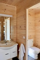 Lakes Edge Holiday Park