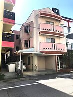 Chatan Tall House