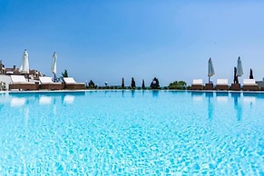 Sunny Apartment in Burgas