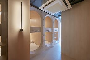 KINN Capsule: HER Space (Female Only)