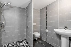 Chalet Oliver by Skinetworks