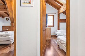 Chalet Oliver by Skinetworks