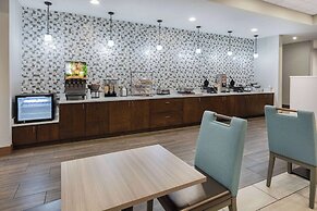 La Quinta Inn & Suites by Wyndham Jackson/Cape Girardeau