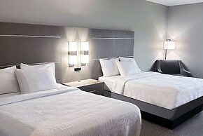 La Quinta Inn & Suites by Wyndham Jackson/Cape Girardeau
