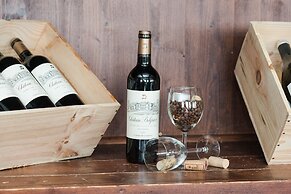 Klubhotel Le Refuge by Skinetworks