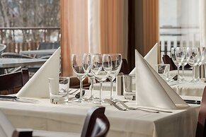 Klubhotel Le Refuge by Skinetworks