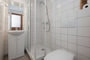 Klubhotel Le Refuge by Skinetworks