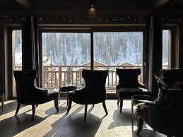 Victoria Lodge, Friendly Hotel