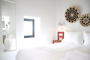 Senhora do Cabo Meco