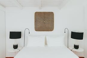 Senhora do Cabo Meco