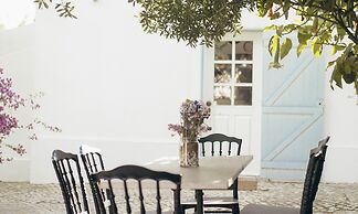 Senhora do Cabo Meco