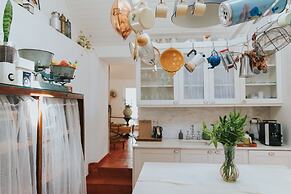 Senhora do Cabo Meco