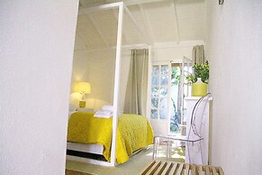 Senhora do Cabo Meco