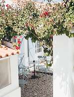 Senhora do Cabo Meco