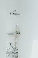 Senhora do Cabo Meco