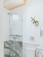 Senhora do Cabo Meco