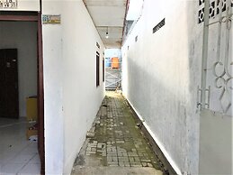 Tambak Bayan Guesthouse