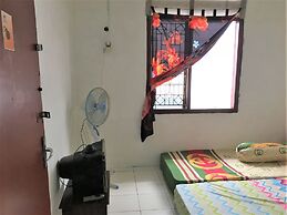 Tambak Bayan Guesthouse