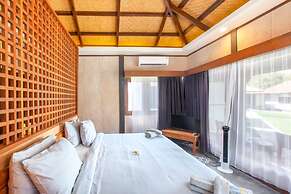 Hi Blue Bali Melasti Dive Resort