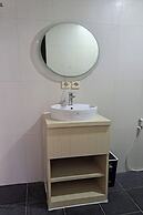 Sawarna Little Hula Hula