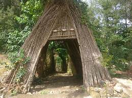 Seribu Batu Songgo Langit Resort & Camp