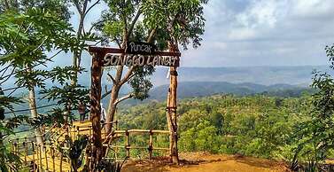 Seribu Batu Songgo Langit Resort & Camp