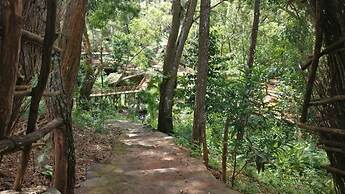 Seribu Batu Songgo Langit Resort & Camp