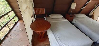 Seribu Batu Songgo Langit Resort & Camp