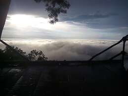 Seribu Batu Songgo Langit Resort & Camp