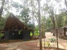 Seribu Batu Songgo Langit Resort & Camp