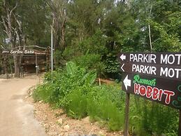 Seribu Batu Songgo Langit Resort & Camp