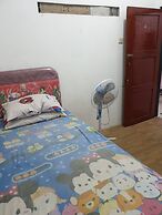 Homestay Mas Arjuna - Female Only
