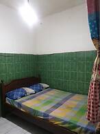 Homestay Mas Arjuna - Female Only