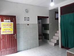 Homestay Mas Arjuna - Female Only