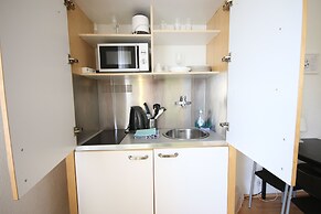 a-domo Apartments Oberhausen - Budget Apartments & Flats - short & lon