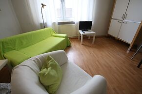 a-domo Apartments Oberhausen - Budget Apartments & Flats - short & lon