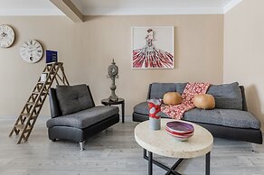 AO21 Apartments